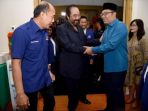 surya-paloh-dan-ridwan-kamil_20180305_120405.jpg