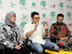 surya-saputra-konpers-kelahiran-anak-kembarnya_20161122_155833.jpg