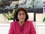 susi-pudjiastuti-merah.jpg