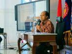 sutopo-menggelar-konferensi-pers-terkait-perkembangan-penanganan-dampak-tsunami-di-selat-sunda.jpg