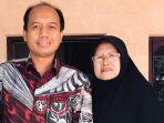 sutopo-purwo-nugroho-bersama-ibundanya-sri-roosmandari.jpg