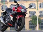 suzuki-gsx-250r_20161025_183926.jpg