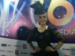 syahrini-berpose_20171217_154600.jpg
