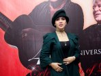 syahrini-hadiri-konferensi-pers-konser-air-supply_20161104_111344.jpg
