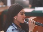syahrini-jadi-saksi-sidang-first-travel_20180402_121750.jpg