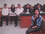 syahrini-nih3_20180402_150544.jpg