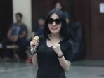 syahrini-semangat-berlatih-jelang-konser_20180918_205220.jpg