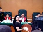 syahrini_20180402_190711.jpg