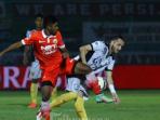 syahroni-siap-memperkuat-lini-tengah-persija-jakarta_20160316_161304.jpg