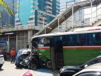 tabrakan-beruntun_20180428_143636.jpg