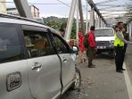 tabrakan-di-tengah-jembatan-mahakam_20170511_165125.jpg