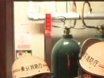 tabung-pemadam-kebakaran-bawah-tanah-di-shinjuku-tokyo.jpg