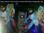 tak-mampu-bayar-ambulan-orangtua-bawa-pulang-jenazah-bayi-menggunakan-ojek_20180319_103016.jpg