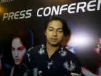 tak-punya-banyak-waktu-deva-mahendra-fokus-di-acting-dan-presenter_20170413_171010.jpg