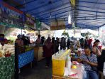 takjil-di-bendungan-hilir-masih-diminati-warga-jakarta_20220425_150158.jpg