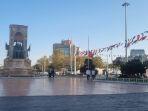 taksim-square-1.jpg