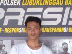 takut-ditembak1111.jpg