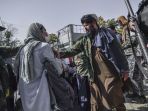 taliban-serang-wartawan_20211022_133549.jpg