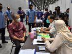 tan-sri-muhyiddin-yassin-mengunjungi-pusat-vaksinasi-ppv.jpg