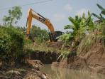 tanggul-sungai_20160704_145102.jpg