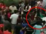 tangkap-layar-video-ibu-gendong-anak-dan-jatuh-di-eskalator.jpg