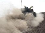 tank-ukraina-bertempur-di-garis-depan.jpg
