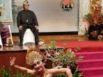 tari-bali-buka-pertemuan-nasional-museum-se-indonesia_20160531_081106.jpg