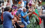 tari-hudoq-tutup-festival-sei-mahakam_20141116_201106.jpg