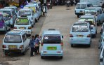 tarif-angkutan-tidak-ikut-turun_20150102_162352.jpg
