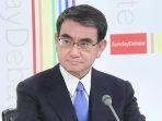 taro-kono-penanggungjawab-vaksinasi-di-jepang-11-april.jpg