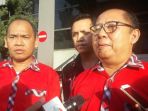 tas-nainggolan-ketua-t_20170405_183259.jpg