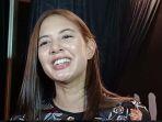 Gelar Gender Reveal Bersama Keluarga, Aurelie Moeremans Umumkan Jenis Kelamin Anak Pertama