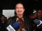 taufik-effendi-diperiksa-kpk-kasus-korupsi-e-ktp_20161208_190003.jpg