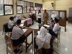 tebar-kebaikan-di-Sekolah-Luar-Biasa-Negeri-7-Jakarta.jpg