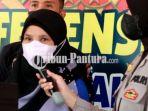 teller-bank-gelapkan-uang-nasabah-rp-62-miliar-beraksi-selama-9-tahun-alasan-tak-dinafkahi-suami.jpg