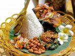 tempat-makan-siang-halal-di-bali.jpg