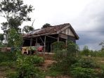 tempat-tinggal-jiwit-bersama-anggota-keuarganya_20171221_192501.jpg