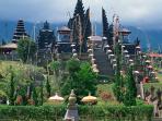 temple-bali-candi-wisata-bali-bali-tourism-bali-destination_20141107_143231.jpg
