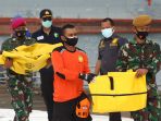 temuan-jasad-korban-jatuhnya-pesawat-sriwijaya-air-sj-182_20210111_185139.jpg