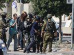 tentara-israel-dan-pemukim-israel-menyerang-tepi-barat-palestina-ij.jpg