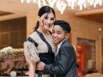 terawangan-ahli-tarot-tentang-video-betrand-peto-dan-sarwendah-yang-tengah-viral.jpg