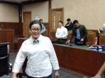 terdakwa-memberikan-keterangan-tidak-benar-miryam-s-haryani_20171016_233612.jpg