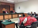 terdakwa-narkoba_20181003_031448.jpg