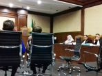 terdakwa-suap-alat-kesehatan-di-banten-ratu-atut-chosiyah_20170315_201618.jpg