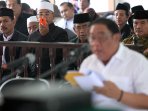 terdakwa-yance-minta-dibebaskan-dalam-sidang-pleidoi_20150519_163933.jpg