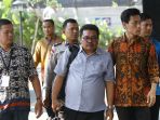terduga-suap-dprd-banjarmasin-tiba-di-kpk_20170915_165602.jpg