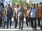 terduga-suap-dprd-banjarmasin-tiba-di-kpk_20170915_165922.jpg