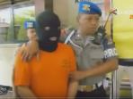 tergiur-hidup-mewah-pemuda-gelapkan-15-mobil-rental_20160827_175317.jpg