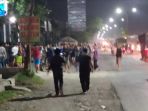 terjadi-tawuran-antara-suporter-sebuah-tim-sepak-bola-dengan-warga-mangkang_20180709_224531.jpg