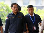 terjaring-ott-gubernur-kepri-nurdin-basirun-diciduk-kpk_20190711_181551.jpg